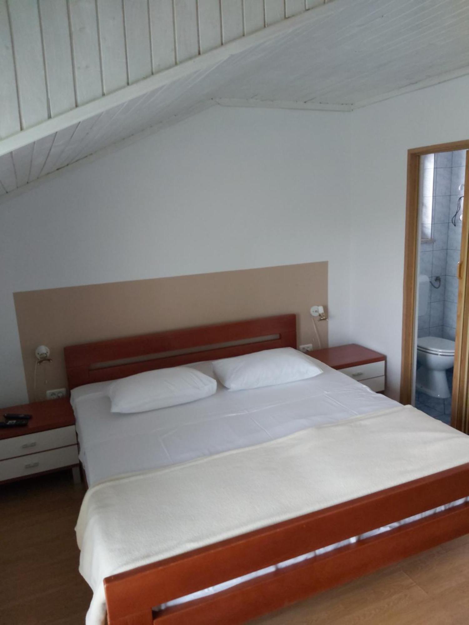 Rooms Zagon Postojna Exterior photo